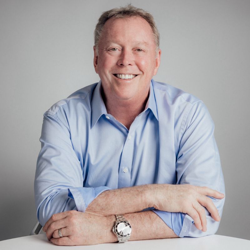 Randy Hall headshot